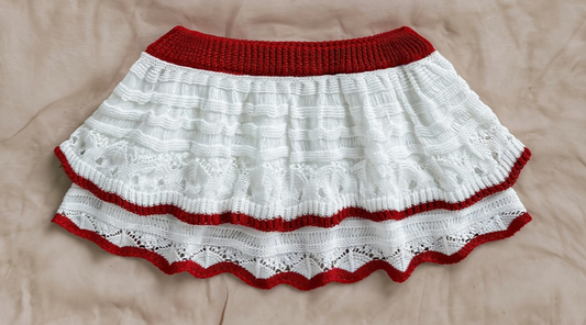 CROCHET RUFFLE SKIRT WHITE/W RED